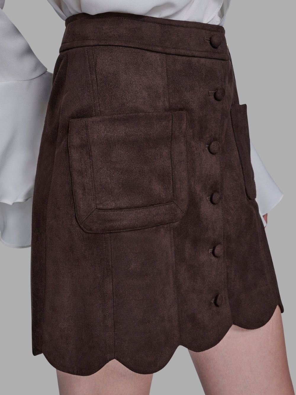 BCBG Dark Brown Scalloped Vegan Faux Suede Mini Skirt Y2K Boho Festival Preppy - Picture 5 of 11